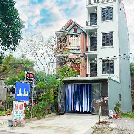 Nha Nghi Thuy Linh 2 Dong Huong Eksteriør billede